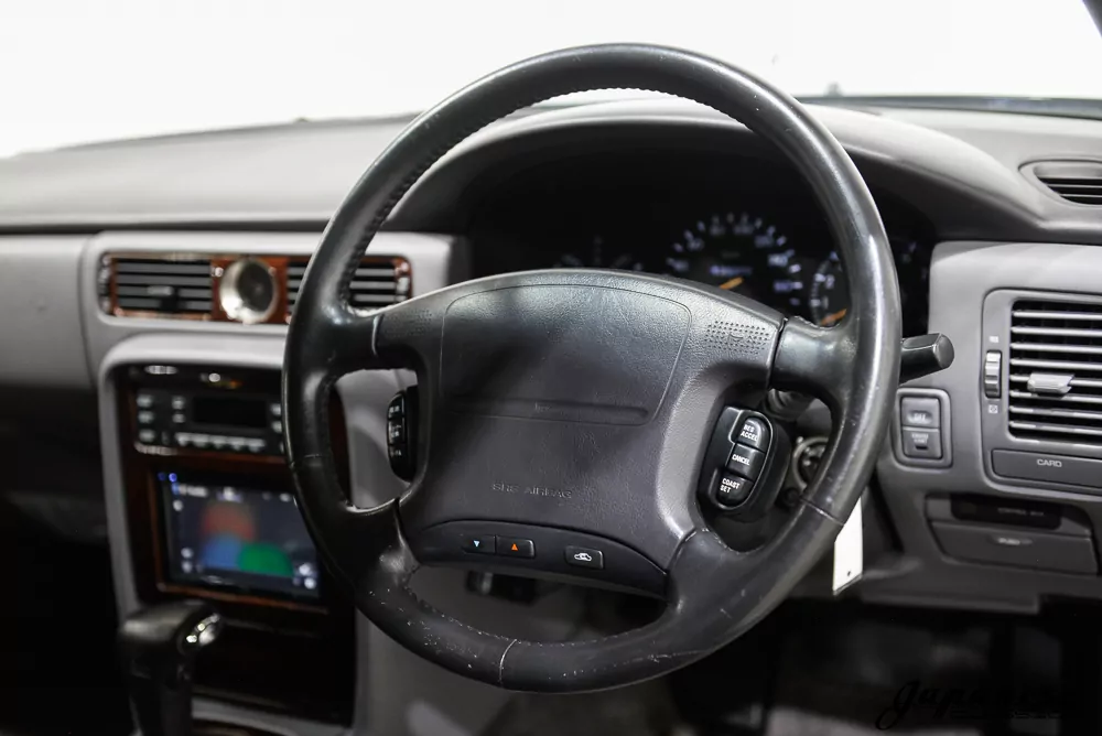 1994 Nissan Cima JDM car for sale — photo 12 of 25