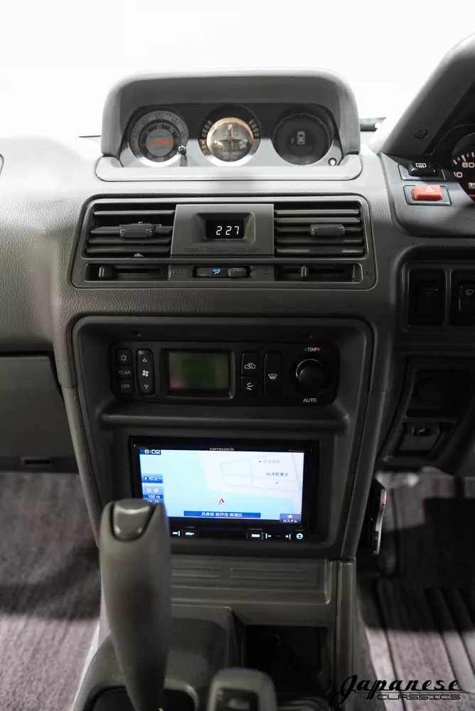 1998 Mitsubishi Pajero JDM car for sale — photo 11 of 25