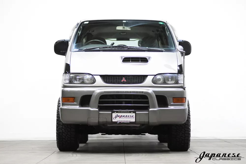1997 Mitsubishi Delica – Japanese Classics