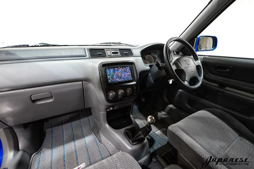 1998 Honda CR-V JDM car for sale — photo 9 of 25