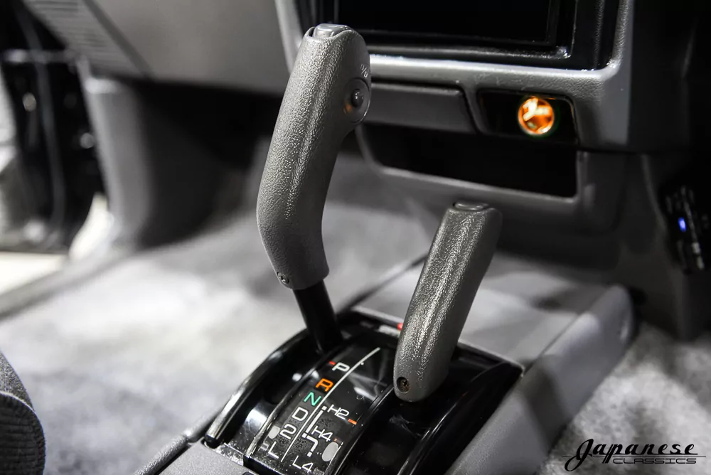 1994 Toyota Hilux Surf JDM car for sale — photo 10 of 25