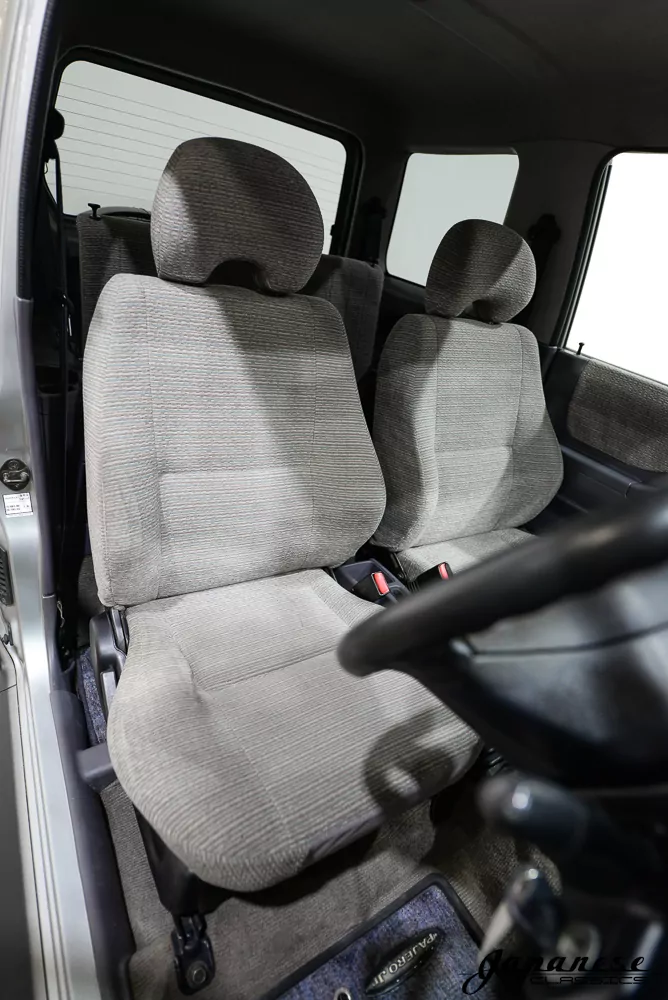 1997 Mitsubishi Pajero JDM car for sale — photo 15 of 25