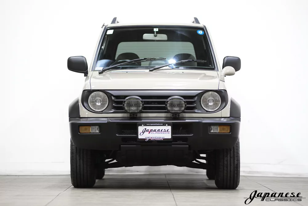 1997 Mitsubishi Pajero JDM car for sale — photo 2 of 25