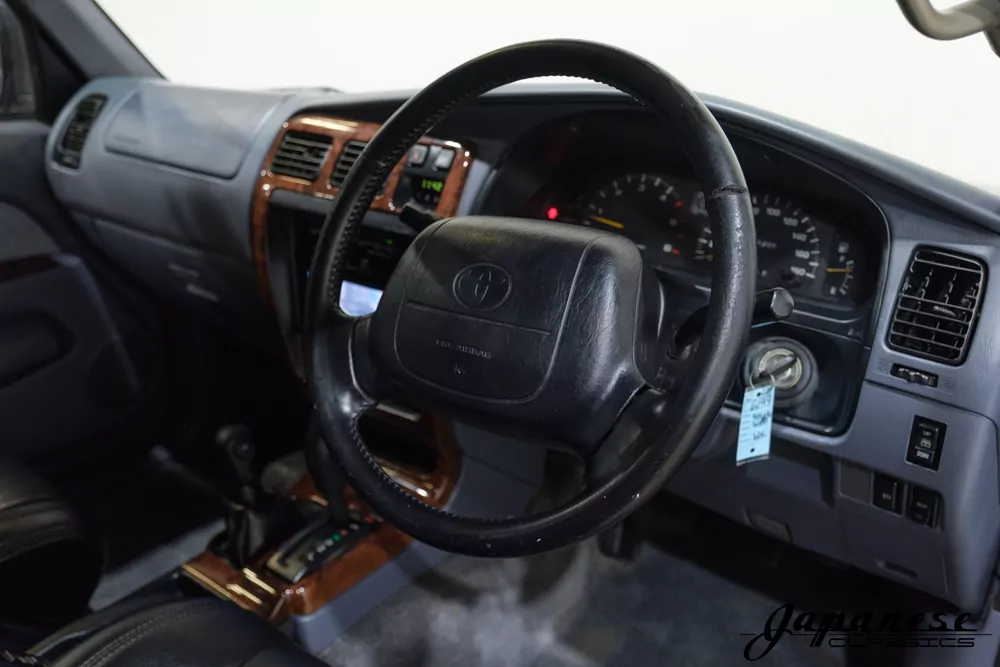 1996 Toyota Hilux Surf JDM car for sale — photo 13 of 25
