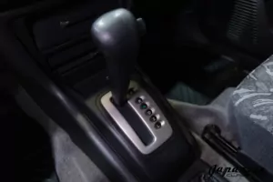 1998 Pajero iO