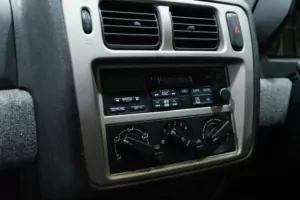 1998 Pajero iO