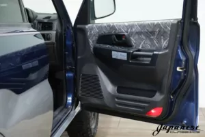 1998 Pajero iO