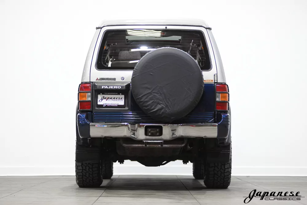 1995 Mitsubishi Pajero JDM car for sale — photo 7 of 25