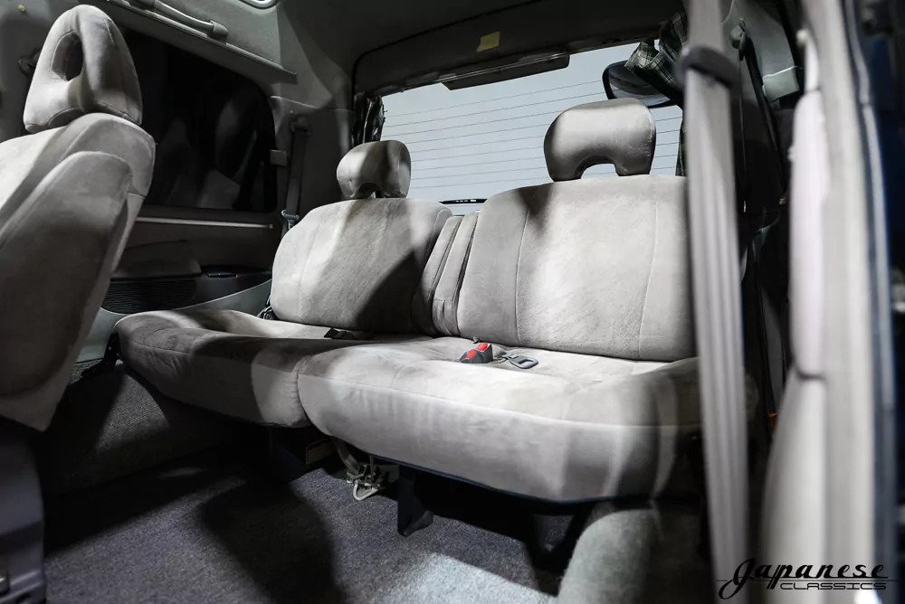1996 Mitsubishi Delica JDM car for sale — photo 18 of 25