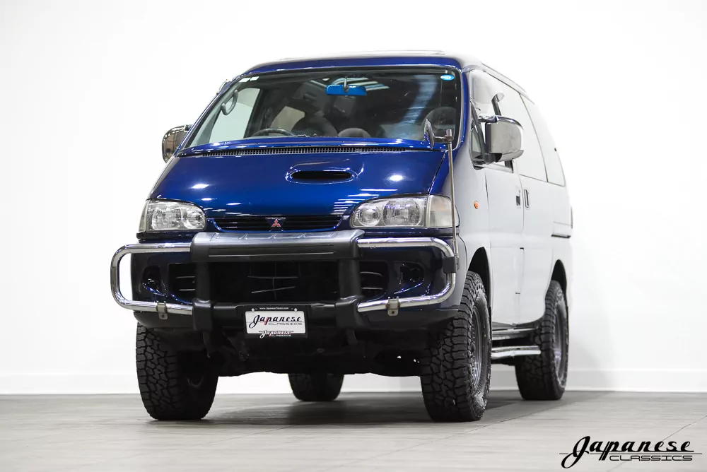 1996 Mitsubishi Delica JDM car for sale