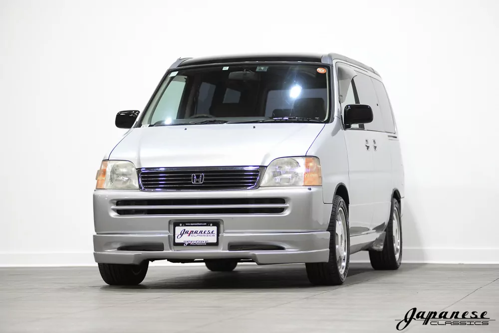 1996 StepWgn RF1 – Japanese Classics