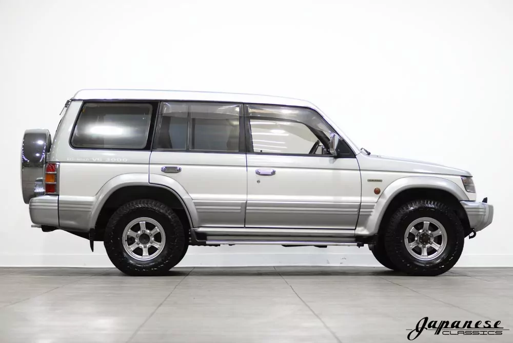 1996 Mitsubishi Pajero 3.0 – Japanese Classics