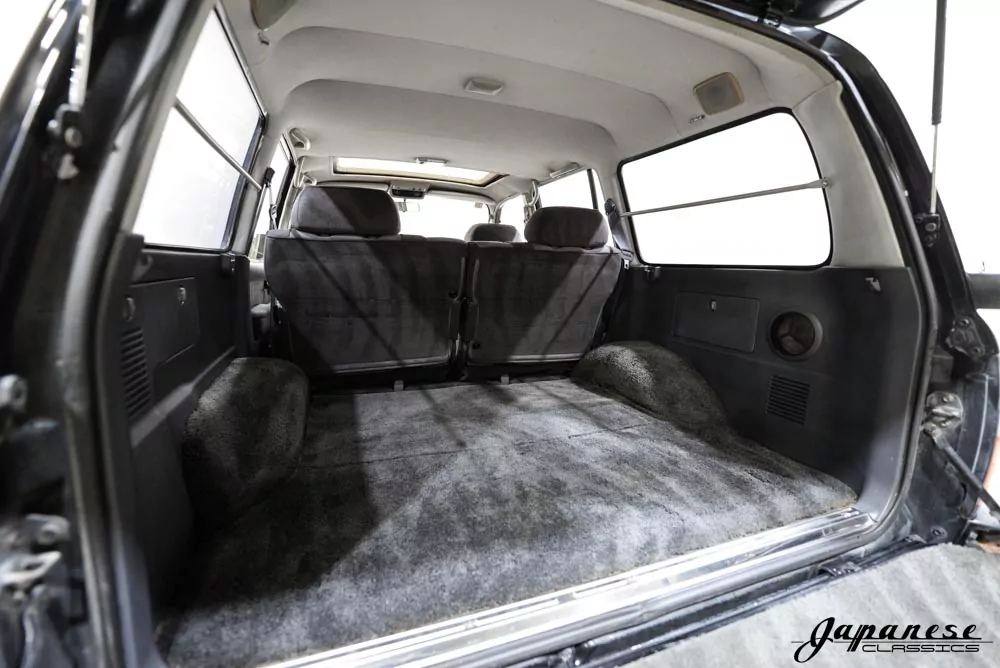 1993 Toyota Land Cruiser JDM car for sale — photo 18 of 25