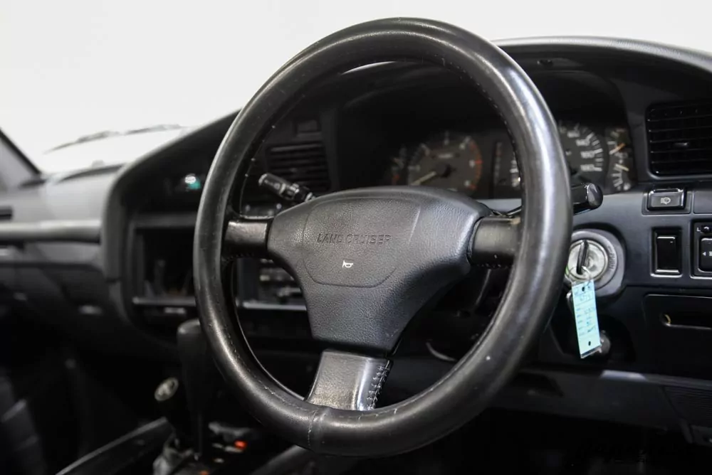 1993 Toyota Land Cruiser JDM car for sale — photo 12 of 25