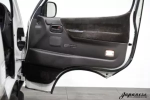 1995 Toyota HiAce KZH106