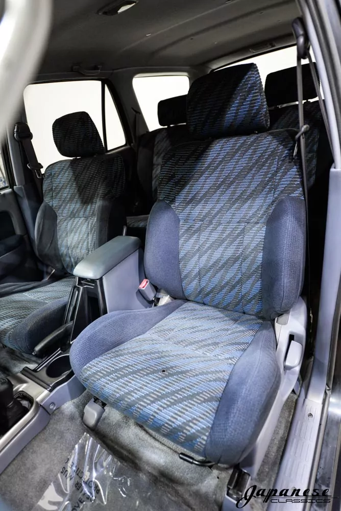 1999 Toyota Hilux Surf JDM car for sale — photo 16 of 25