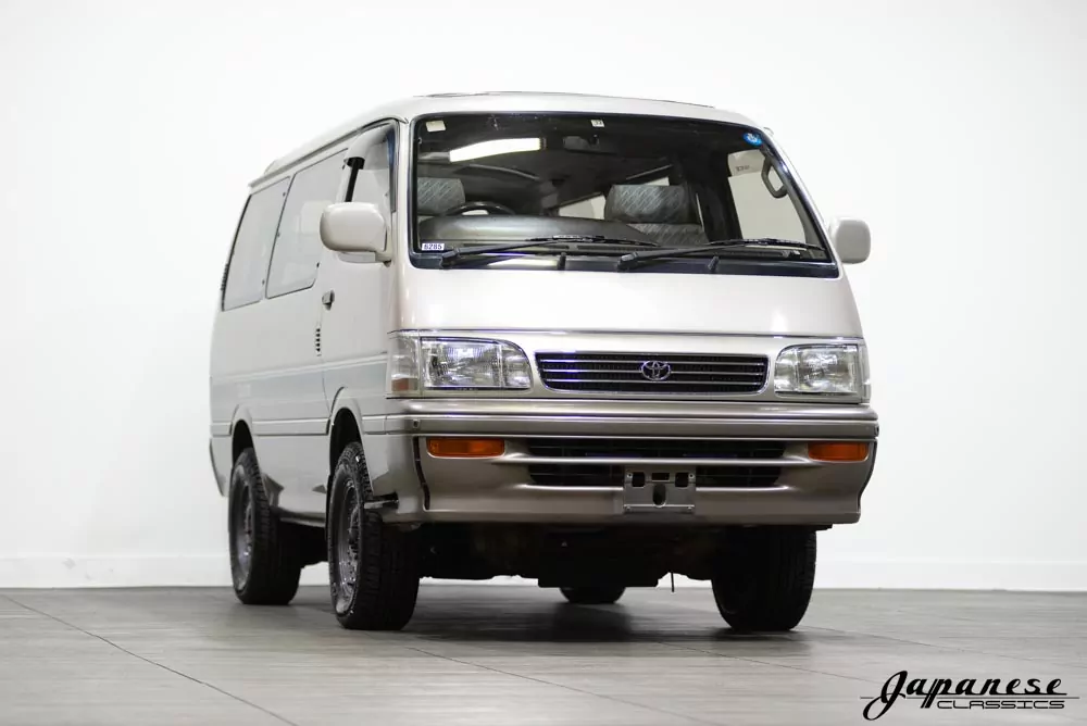 1993 Toyota HiAce JDM car for sale — photo 3 of 25