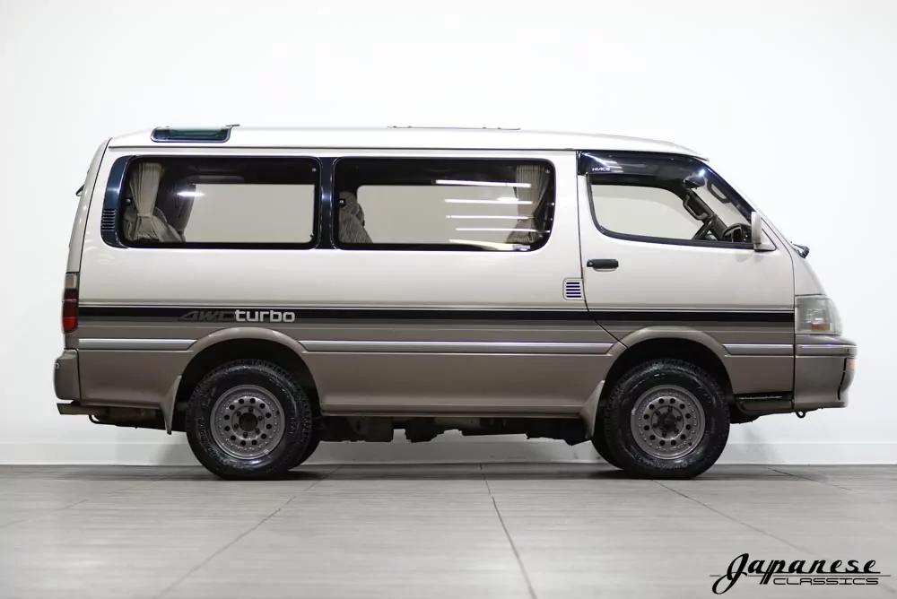 1993 Toyota HiAce JDM car for sale — photo 5 of 25