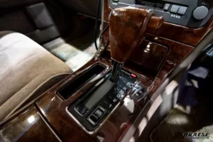 1996 Nissan Cima V8