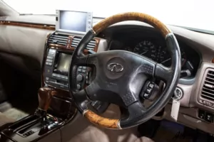 1996 Nissan Cima V8