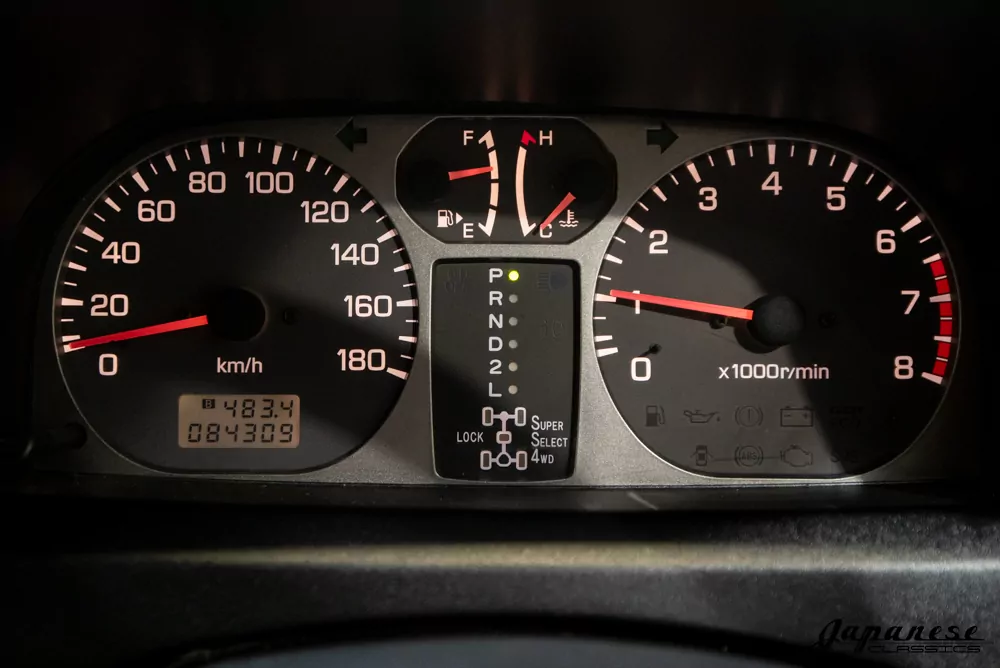 1998 Mitsubishi Pajero JDM car for sale — photo 14 of 25