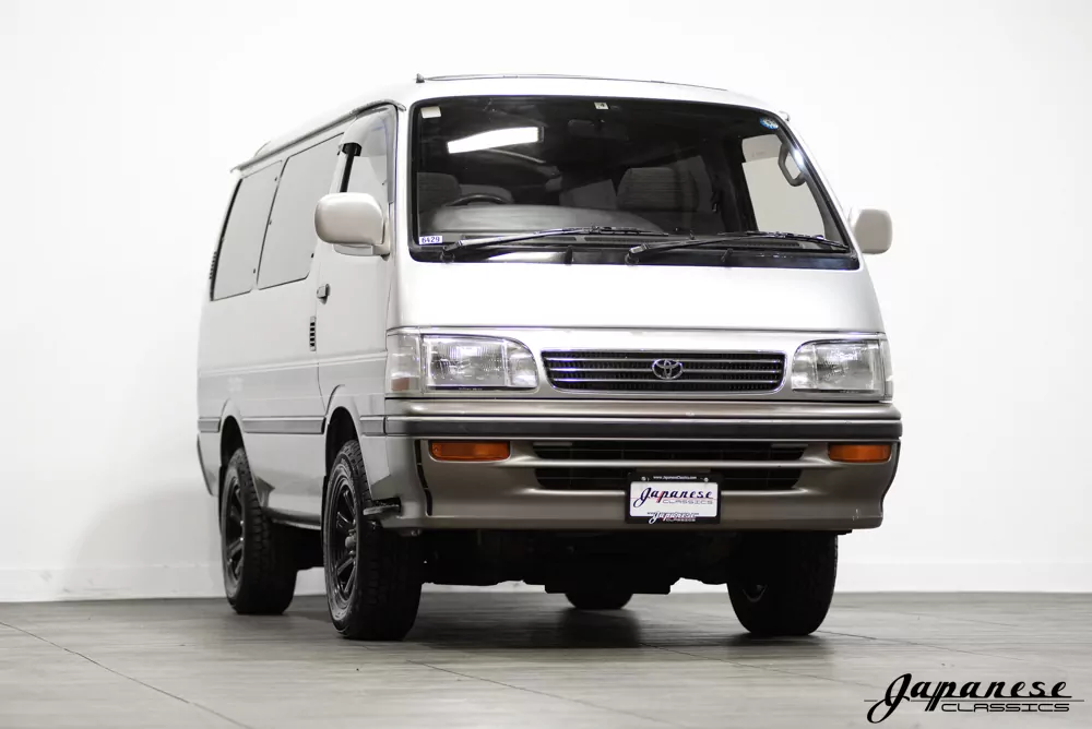 1995 Toyota HiAce JDM car for sale — photo 3 of 25
