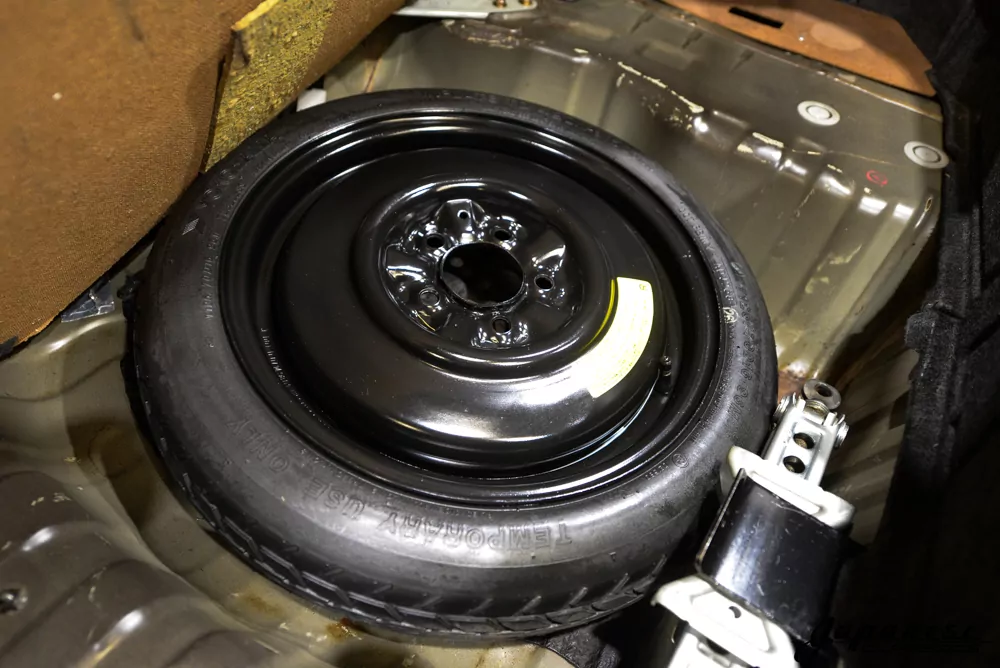 1998 Nissan Skyline JDM car for sale — photo 23 of 25