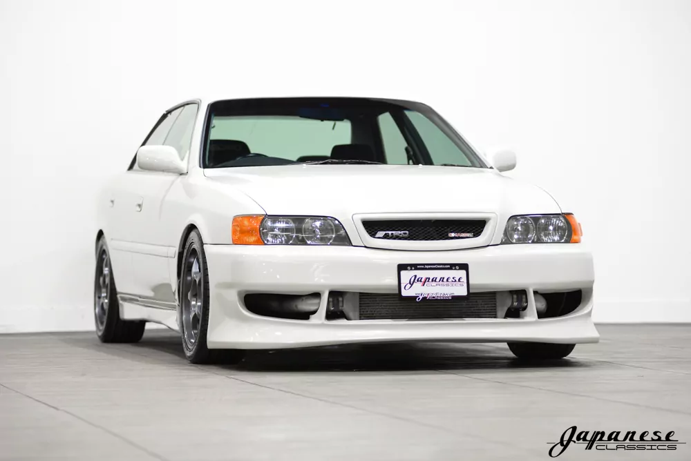 カーズ 5BOX 1999 Toyota Chaser Tourer V – Japanese Classics