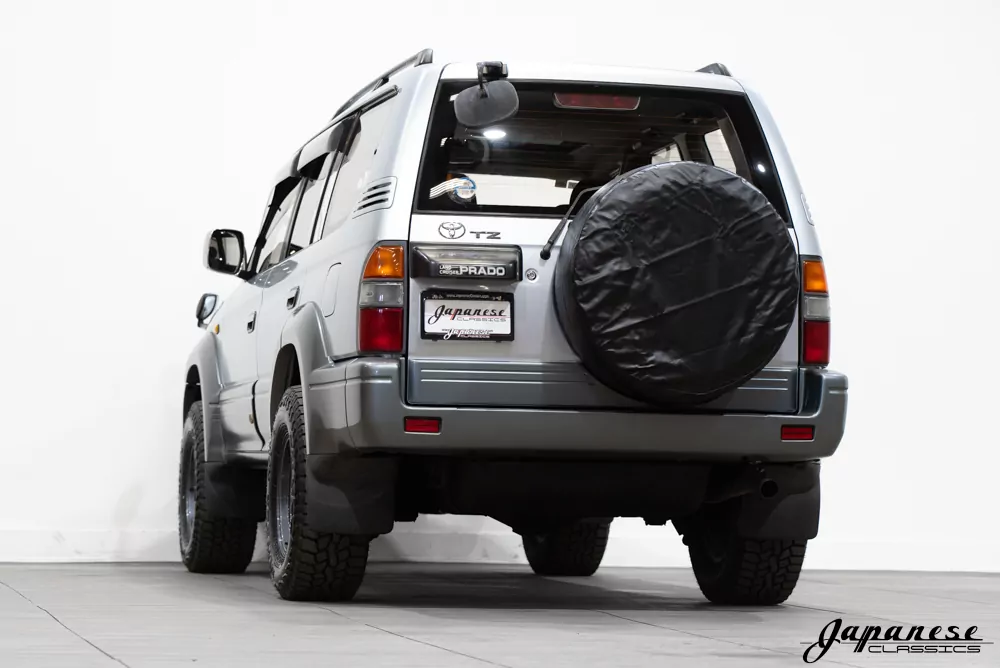 ジョモタン 1997 Land Cruiser Prado TZ – Japanese Classics