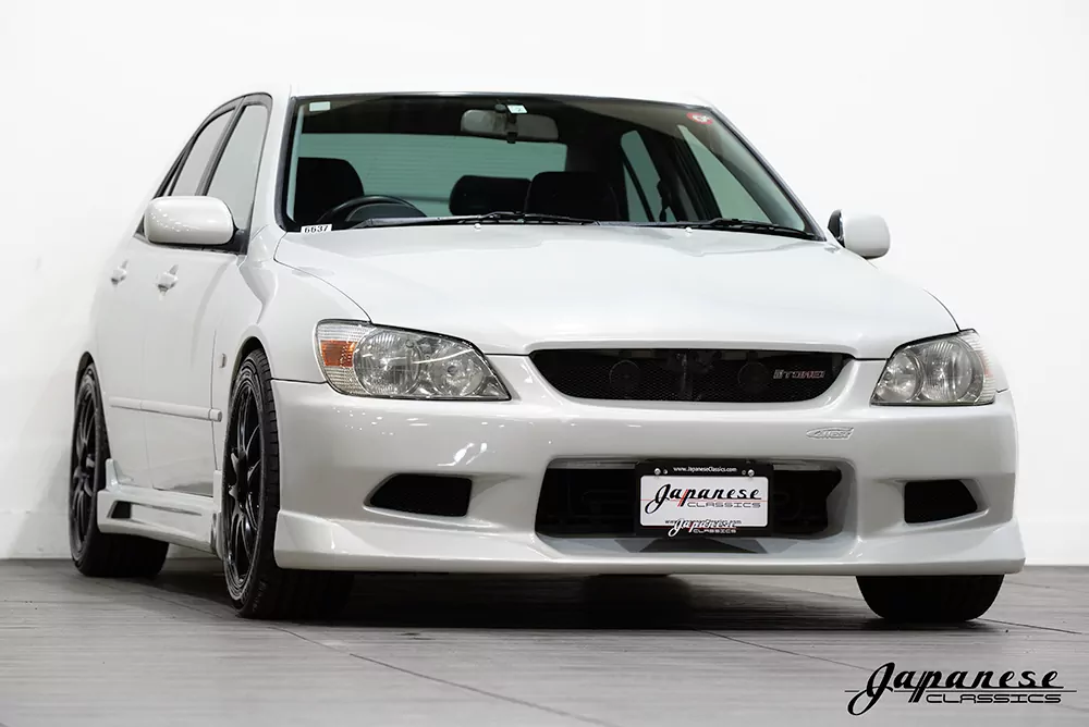 2000 Toyota Altezza SXE10 – Japanese Classics