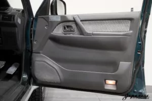 1996 Mitsubishi Pajero 3.5 V6