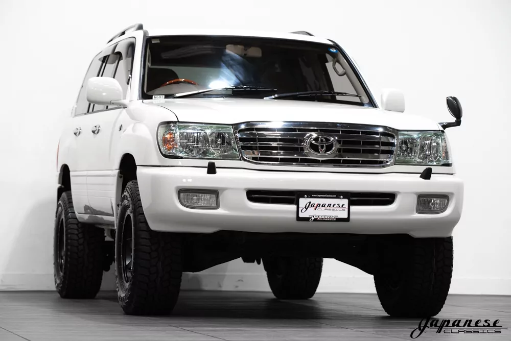 1999 UZJ100 Toyota Land Cruiser – Japanese Classics