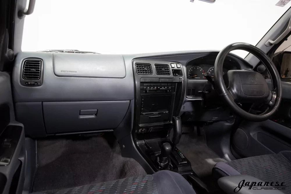 1997 Hilux Surf SSR-X 2.7L