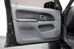 1997 Hilux Surf SSR-X 2.7L