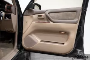 1998 UZJ100 Land Cruiser