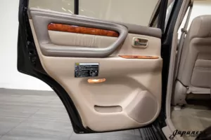 1999 Land Cruiser Cygnus V8
