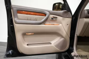 1999 Land Cruiser Cygnus V8