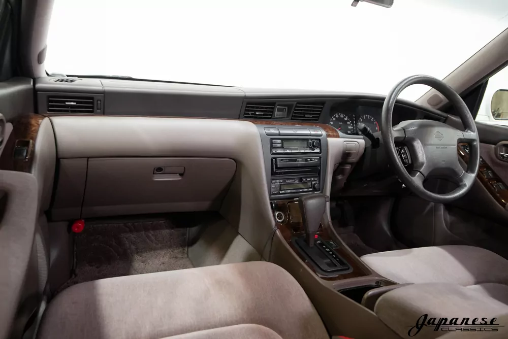 1999 Nissan Laurel Medalist