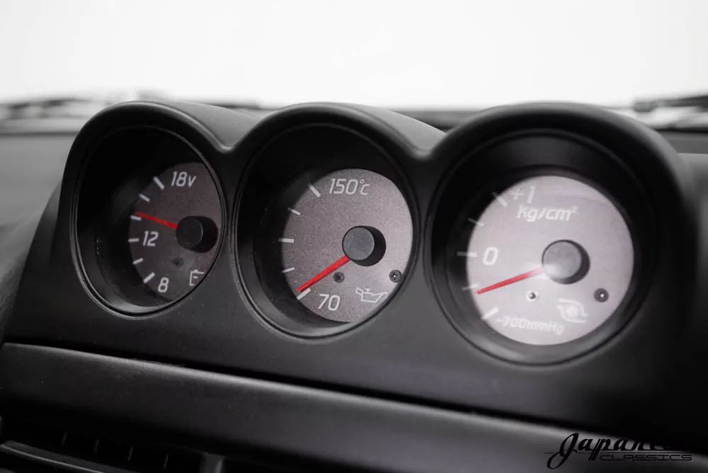 2000 Nissan Skyline JDM car for sale — photo 12 of 25