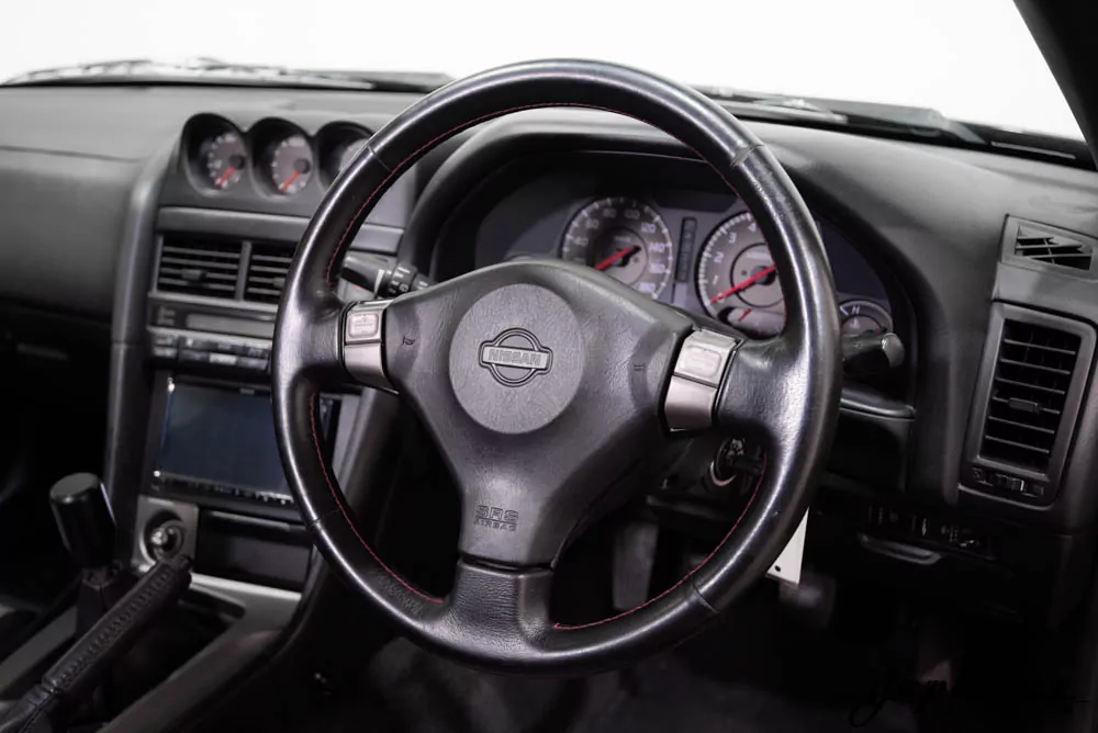 2000 Nissan Skyline JDM car for sale — photo 13 of 25