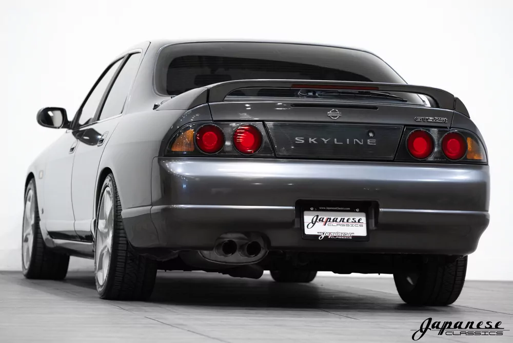 1993 Nissan R33 Skyline GTS25t – Japanese Classics
