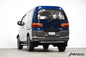 1994 Mitsubishi Delica Crystal Lite