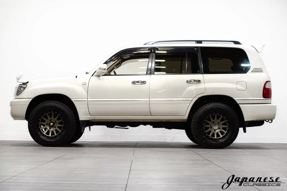 2000 Toyota Land Cruiser JDM car for sale — photo 4 of 25