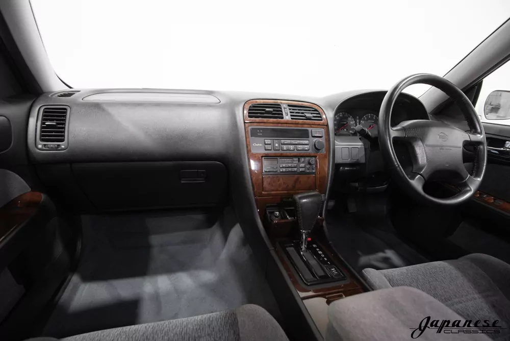 【中古】 OD＞憲法（3） 1996 Nissan Cedric GT Y33 – Japanese Classics