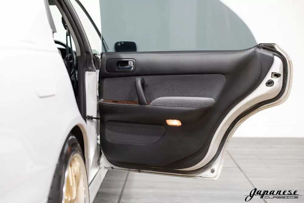 1996 Nissan Cedric GT Y33 – Japanese Classics