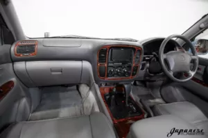 1999 Land Cruiser J100 V8