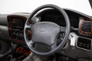 1999 Land Cruiser J100 V8