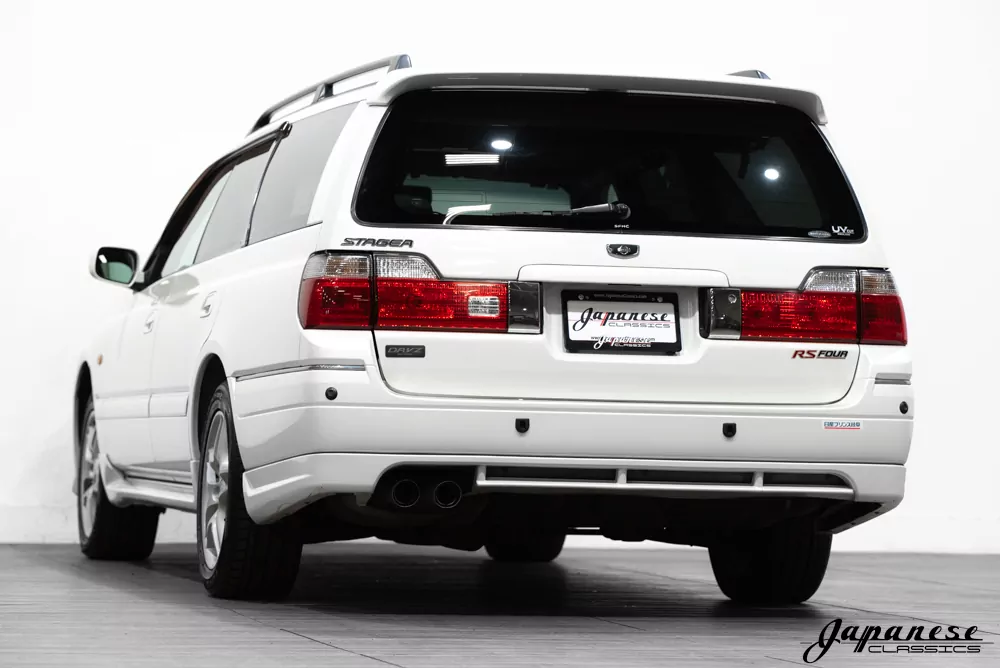 2000 Nissan Stagea 25T RS Four