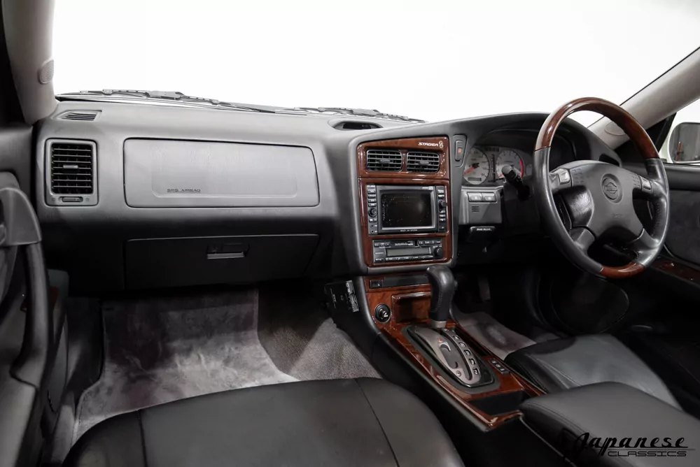 2000 Nissan Stagea 25T RS Four