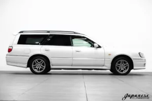 2000 Nissan Stagea 25T RS Four
